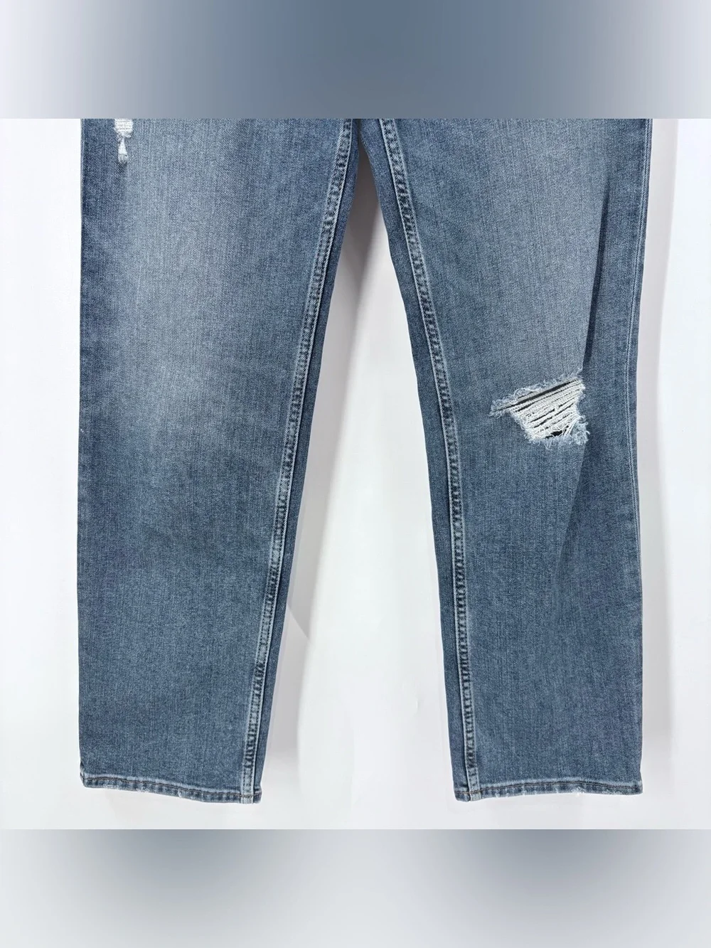 Hudson Jeans Remi High-Rise Straight Ankle Jeans